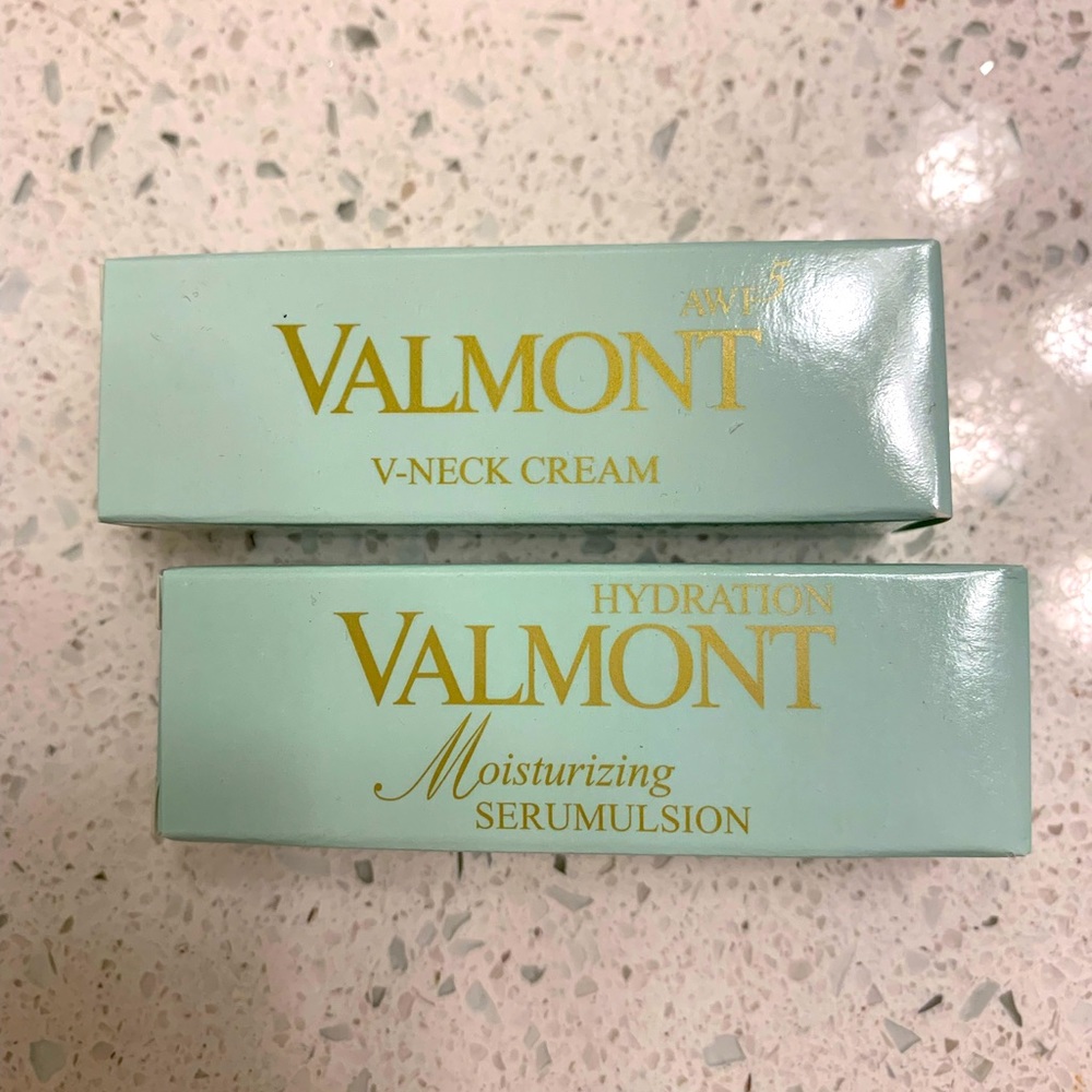 Valmont v-neck cream and moisturizing serumulsion